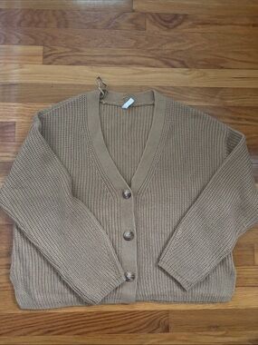 Wishlist Chunky Ribbed V-Neck Cardigan - Camel Brown